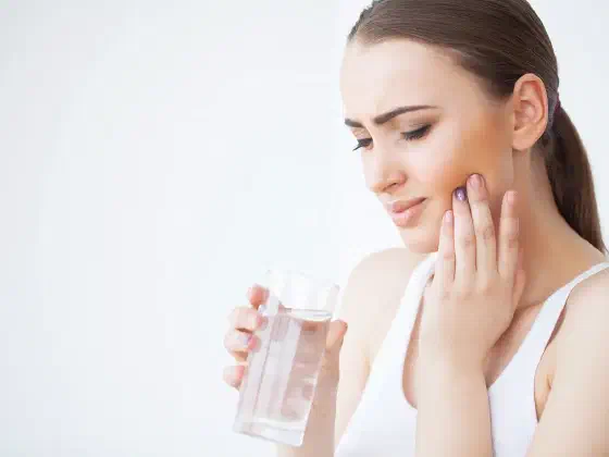 Dry Mouth and Dry Throat: Causes and Relief