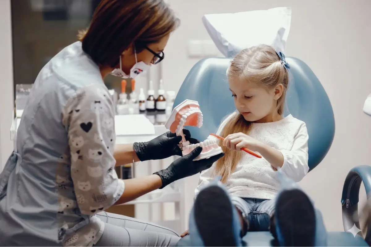 Image of a child in a dental appointment